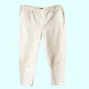 NWOT Haggar White Denim Jeans Size 12